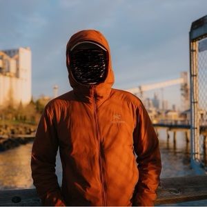 Rust Color Arc’teryx Atom LT Puffy Jacket men’s medium